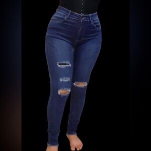 Blue  jeans Jeggings with Distressed Knee Details